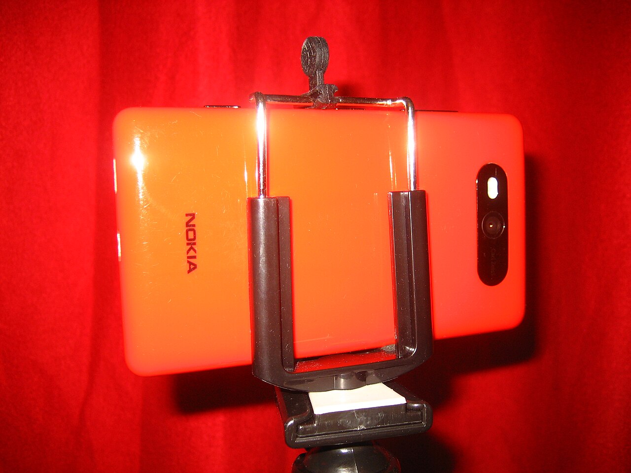 Head Lumia 820 + Flexible Octopus Tripod Gorillapod Imitation + GUMP 1 4 Screwhead Smartphone Holder Mount (10486842523)